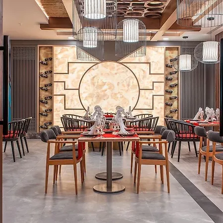 Ξενοδοχείο Royal Style 5*