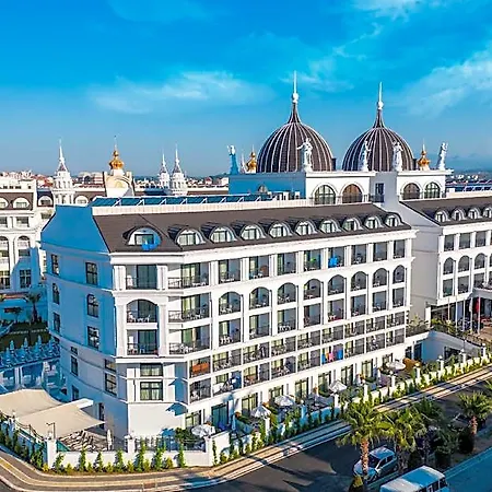 Royal Style Hotel 5*