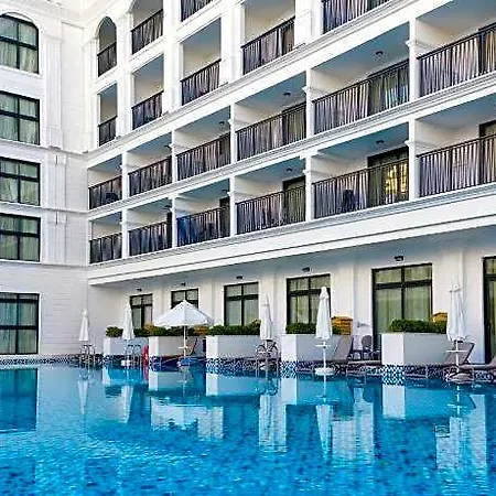 Hotel Royal Style Side
