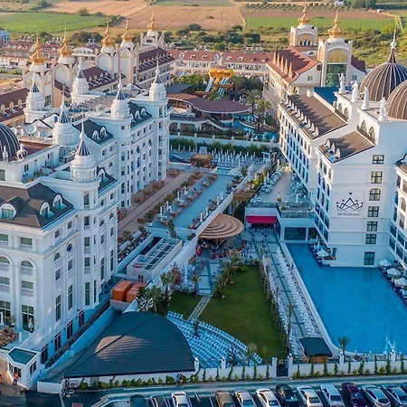 Royal Style ホテル