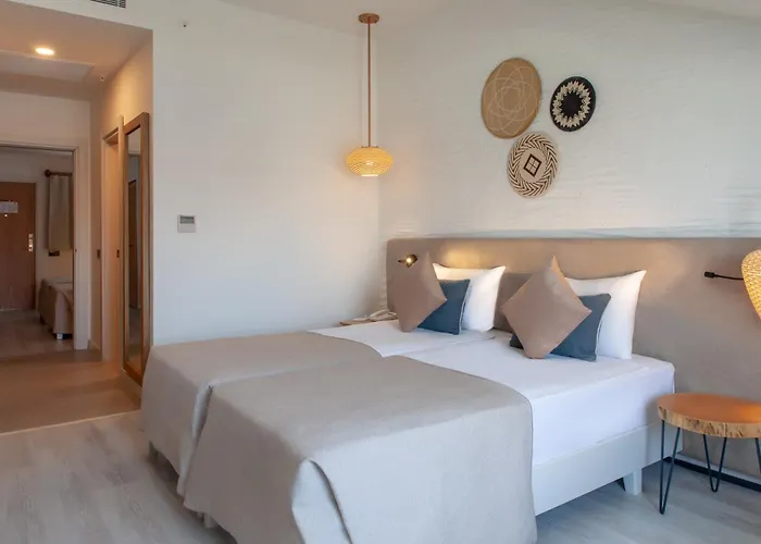 Hotel Royal Style Side